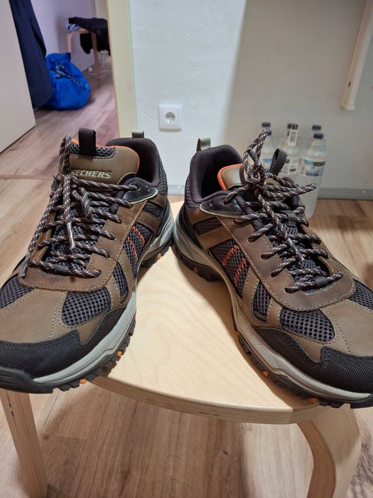 Sapatilhas montanha sketchers