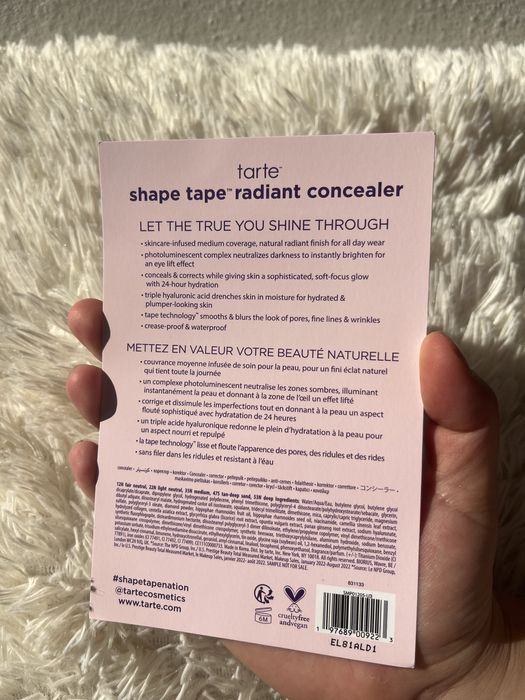 Korektor tarte miniaturka