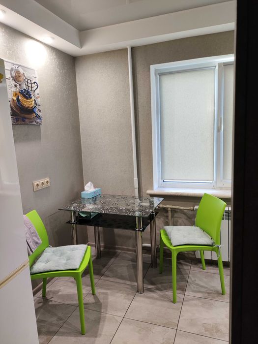 Сдаётся 1 к. квартира посуточно, почасово Хортицкий район  (Бабурка)