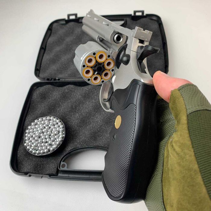 Дитячий іграшковий револьвер S&W з кульками гільзами пульках для дітей