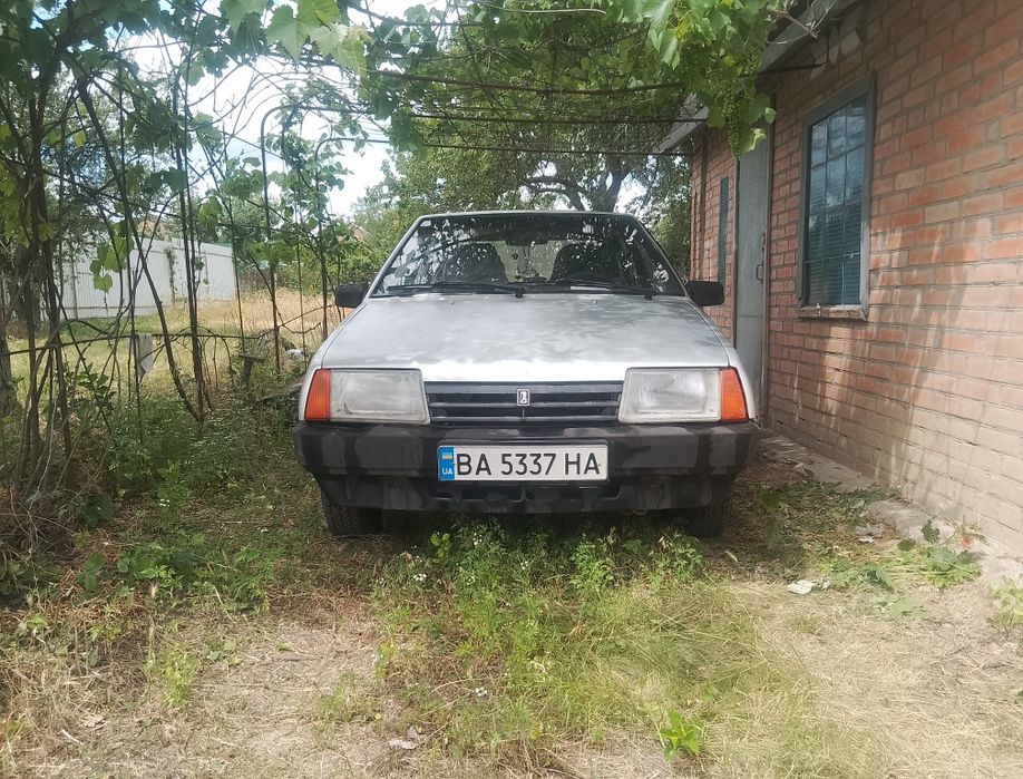 Продам ваз 2109 (2002)