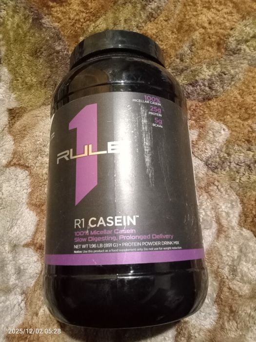 Rule One Casein половина до 08/25 протеин