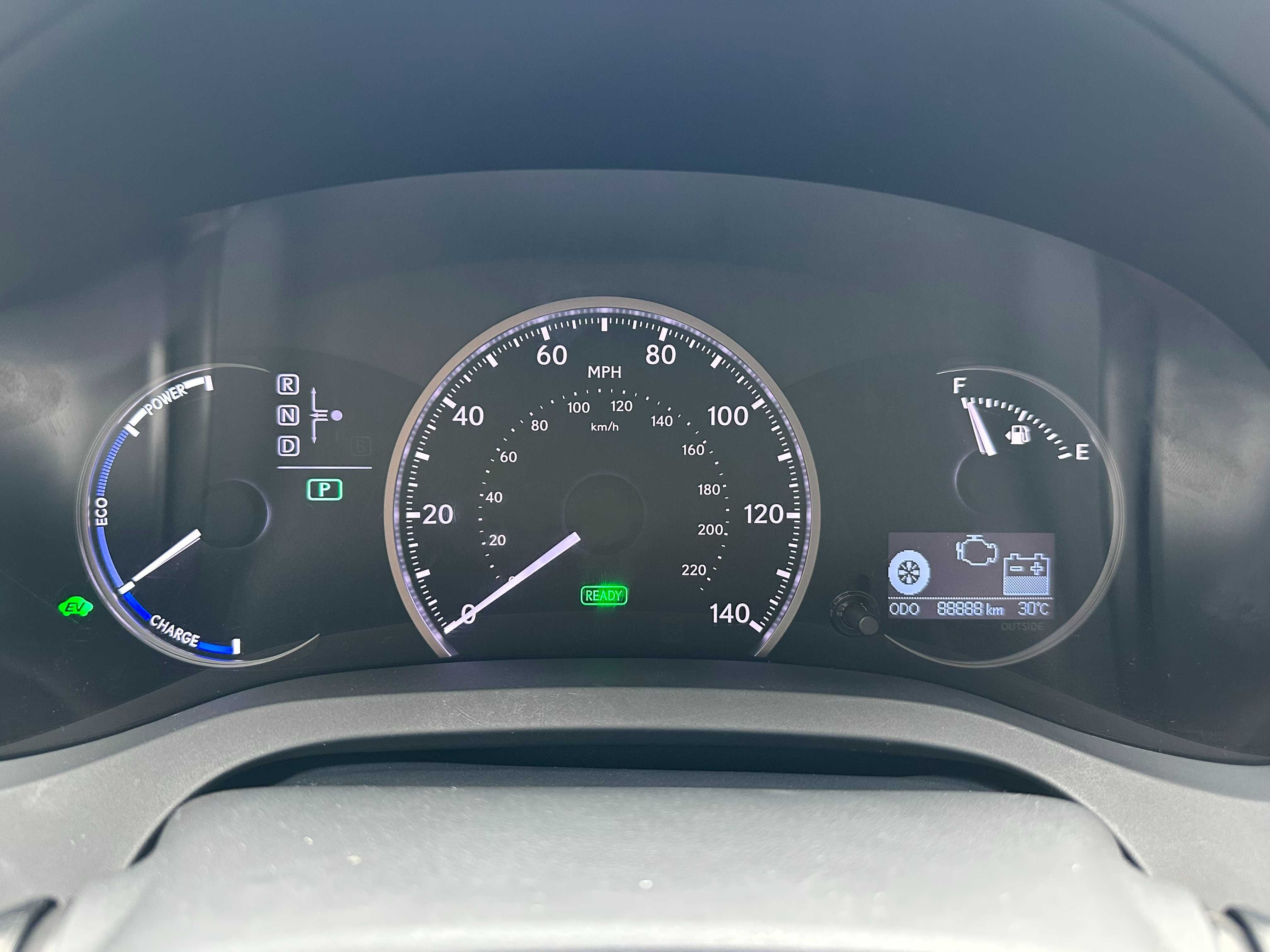 Lexus CT 88 тис. км