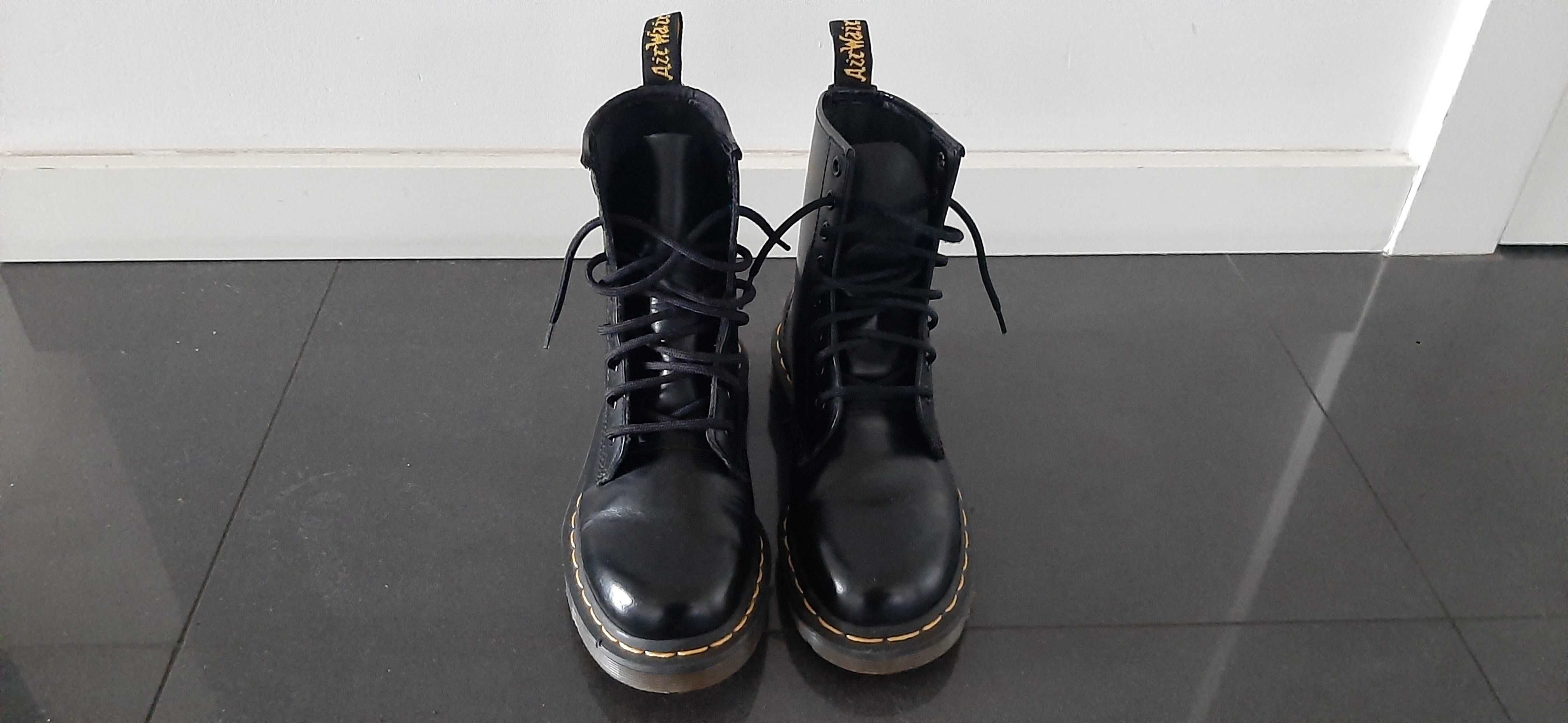 Buty dr Martens wysokie  R. 36, czarne skóra naturalna