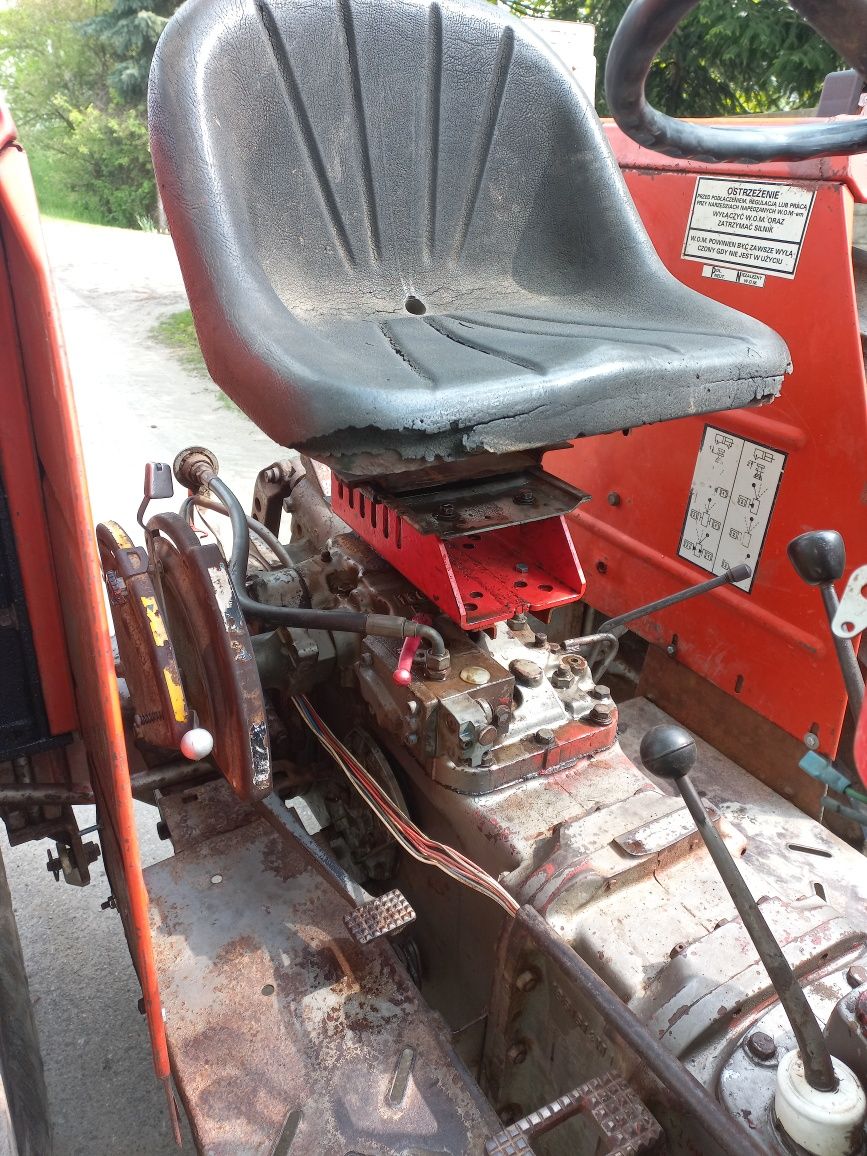 Ciągnik Traktor massey ferguson ursus zetor Transport
