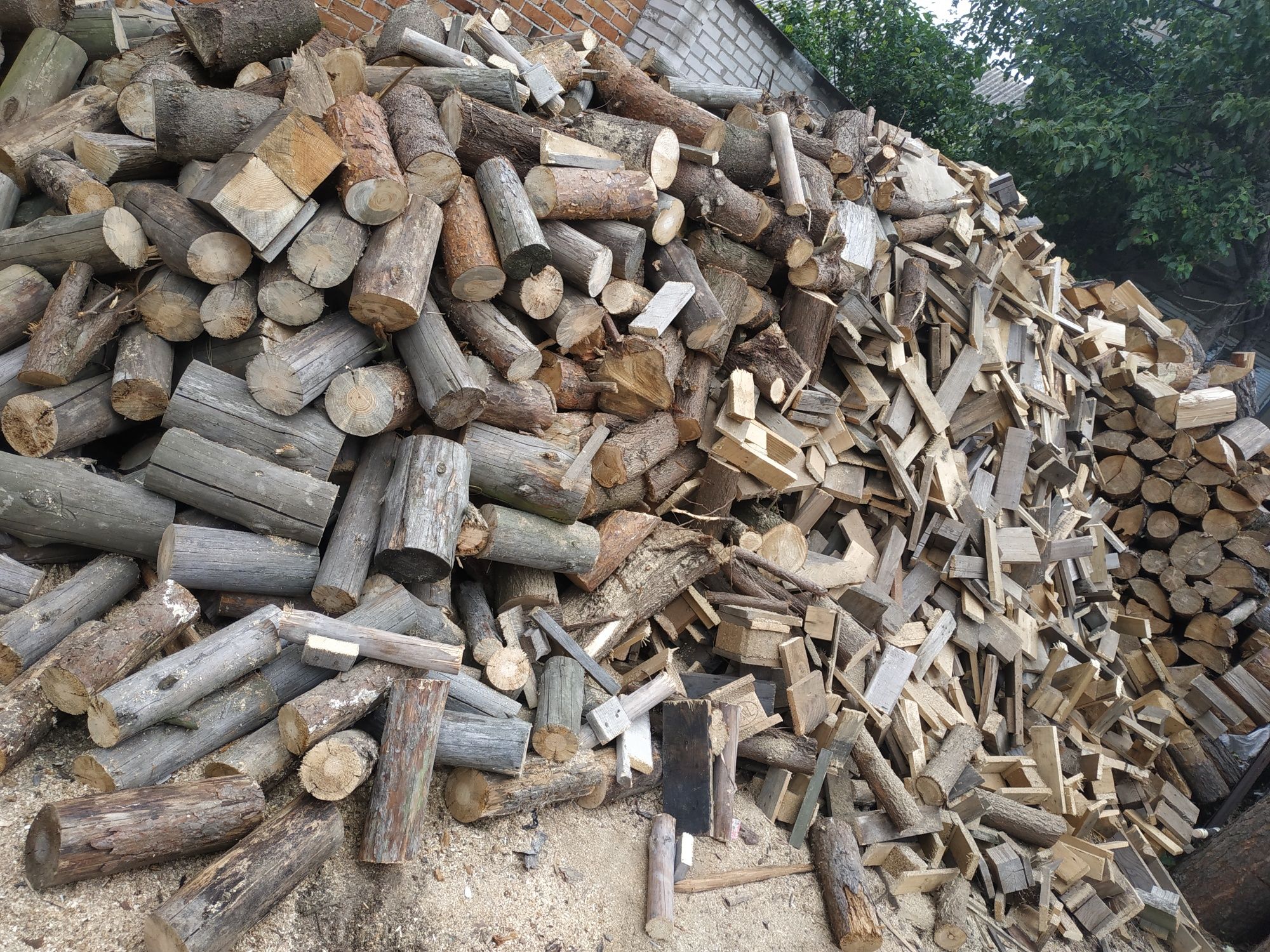 Sprzedam drewno opałowe sosnowe suche