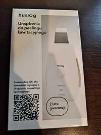 Urządzenie do peelingu kawitacyjnego.