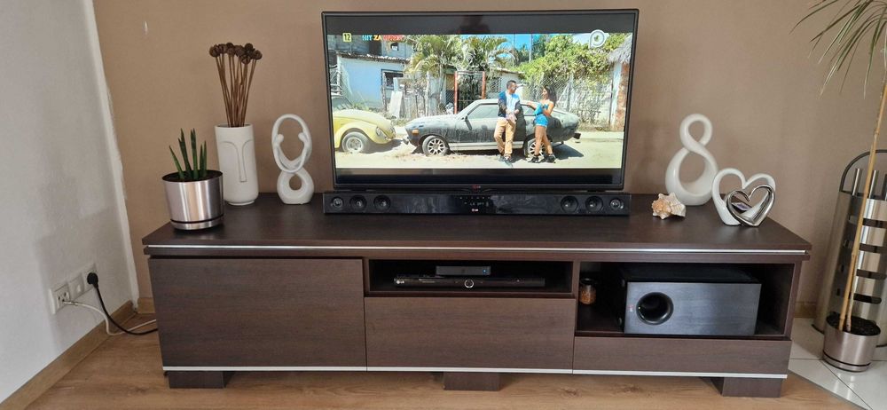 Sprzedam komodę szafkę meble TV dostawka meble pod telewizor