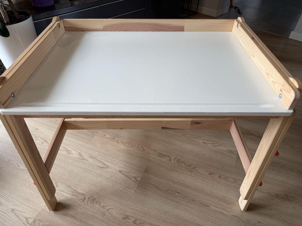 Biurko regulowane Ikea FLISAT