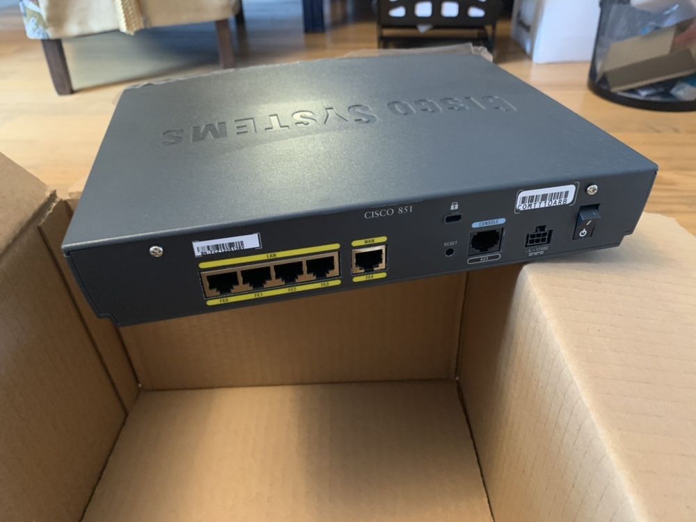 Роутер Cisco 850