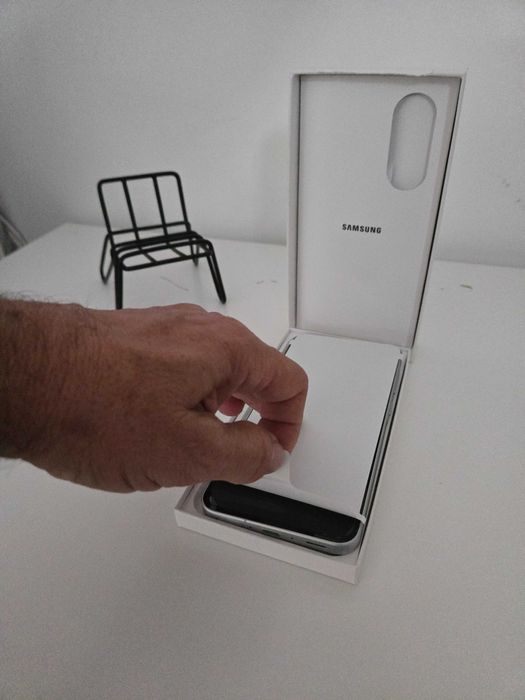 Samsung Galaxy A56 5G/256 GB/ Branco/ Como Novo