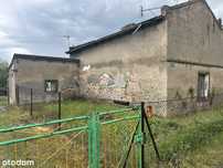 Dom wolnostojący do remontu/ działka 1330 m2/