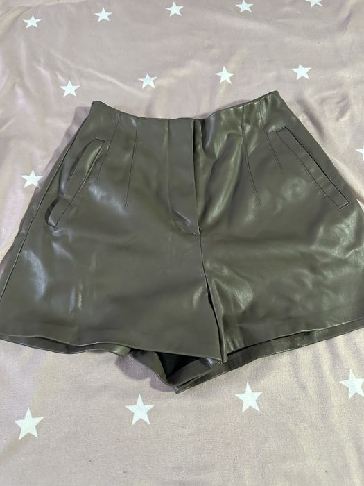 Шорти шкіряні 32 розмір