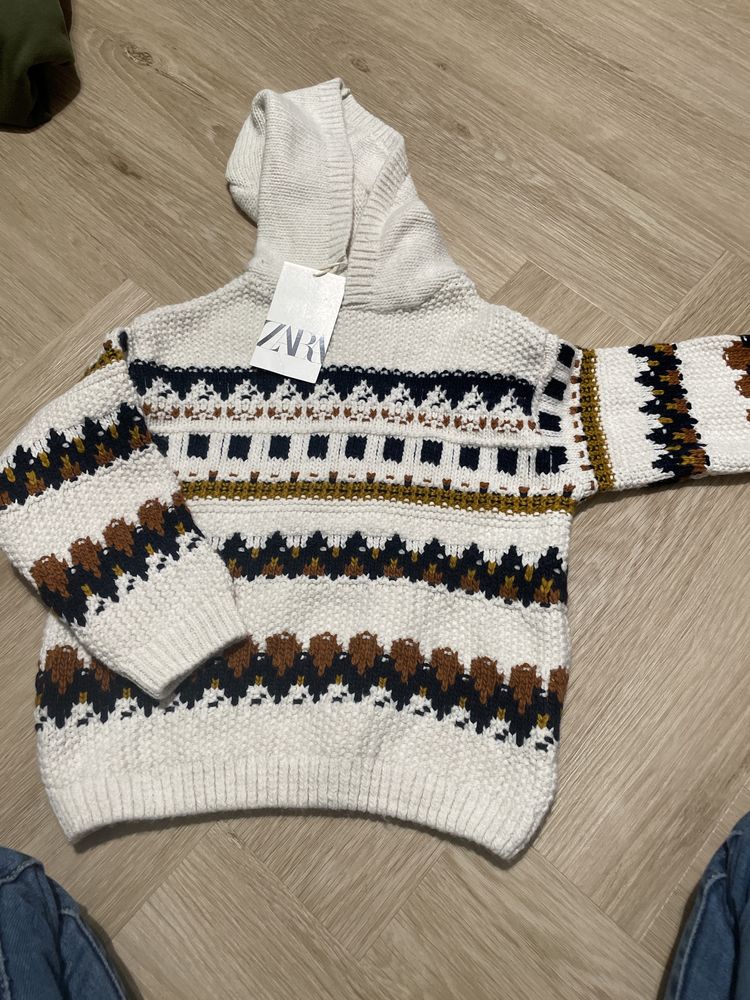 Sweter sweterek z kapturem chlopiec zara 104 boho dziergany