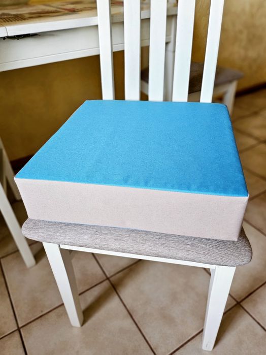 Детский бустер 38×38×10