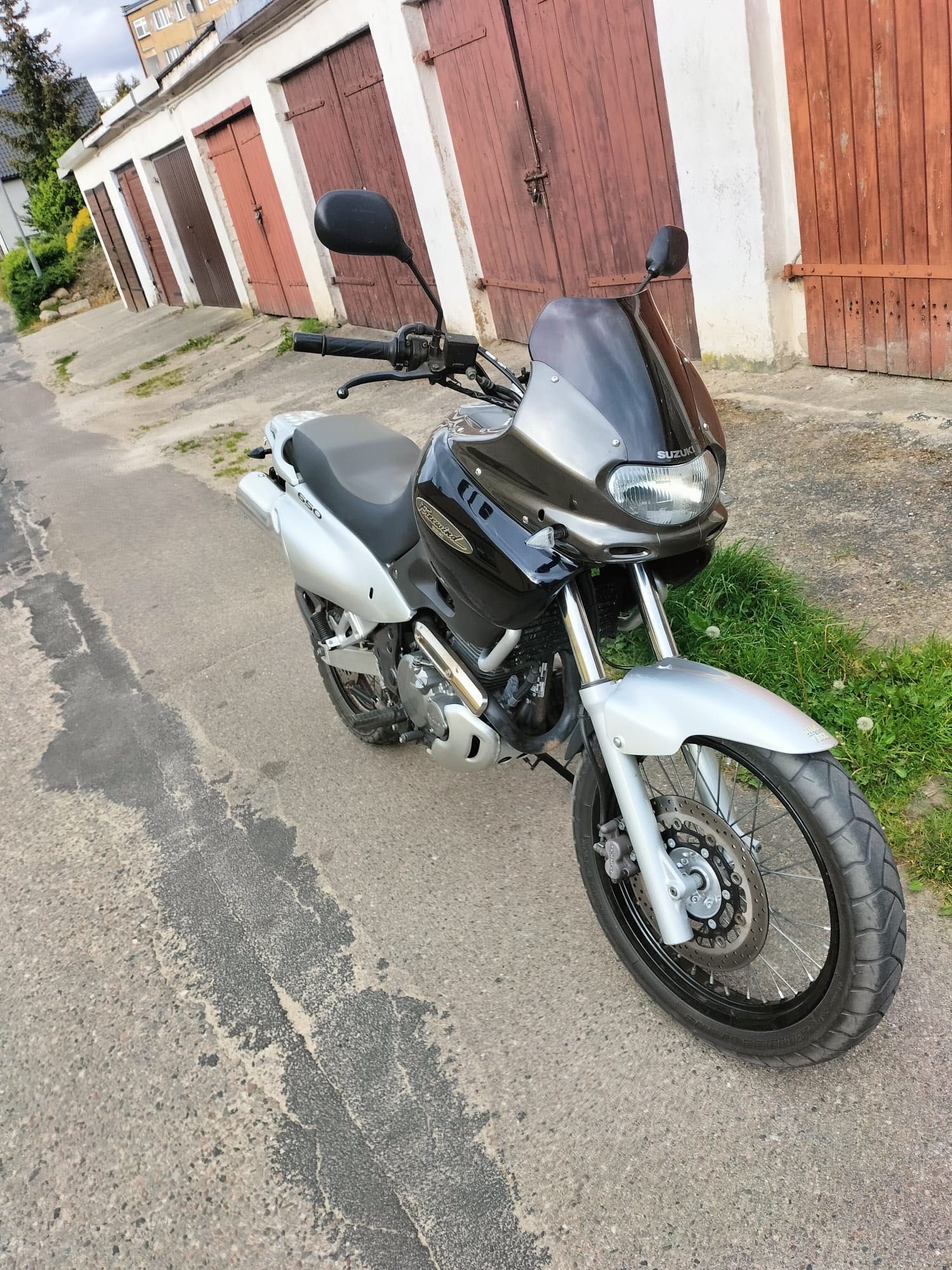 Suzuki freewind 650