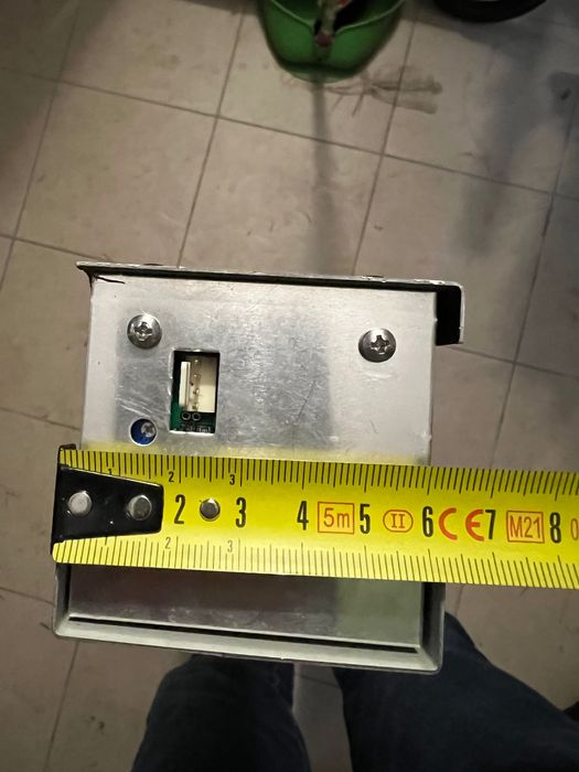 Grzejniki podłogowe kanałowe 2sztk 01 LAZ FAN D40L 4400 12V/24V