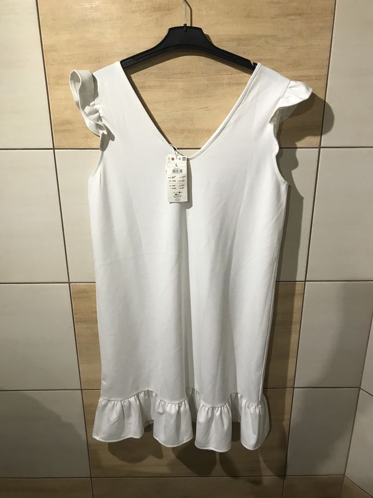 Sukienka letnia biała Reserved L