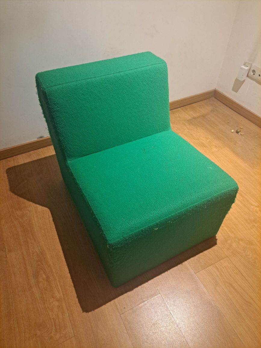 Vendo  sofás em bom estado