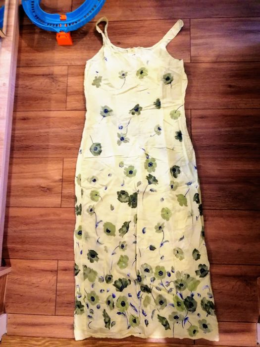 Sukienka S\M śliczna:)