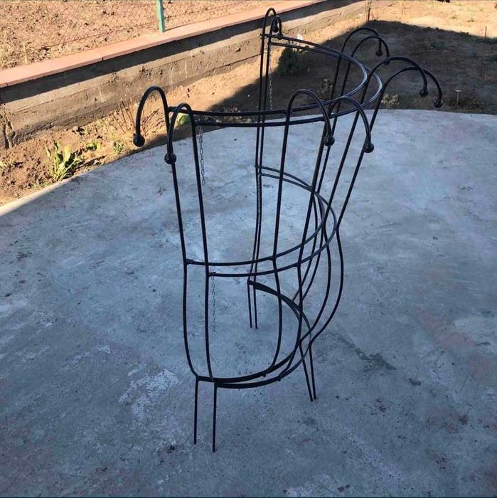 Кустодержатель стальной окрашенный