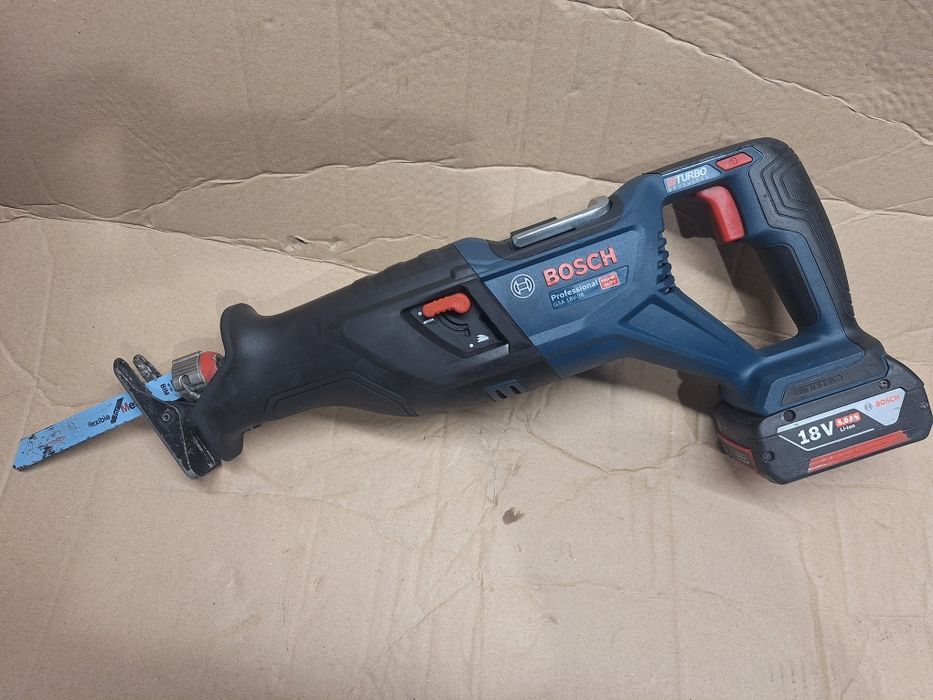 Piła szablasta Bosch GSA 18v-28 + bateria 5ah