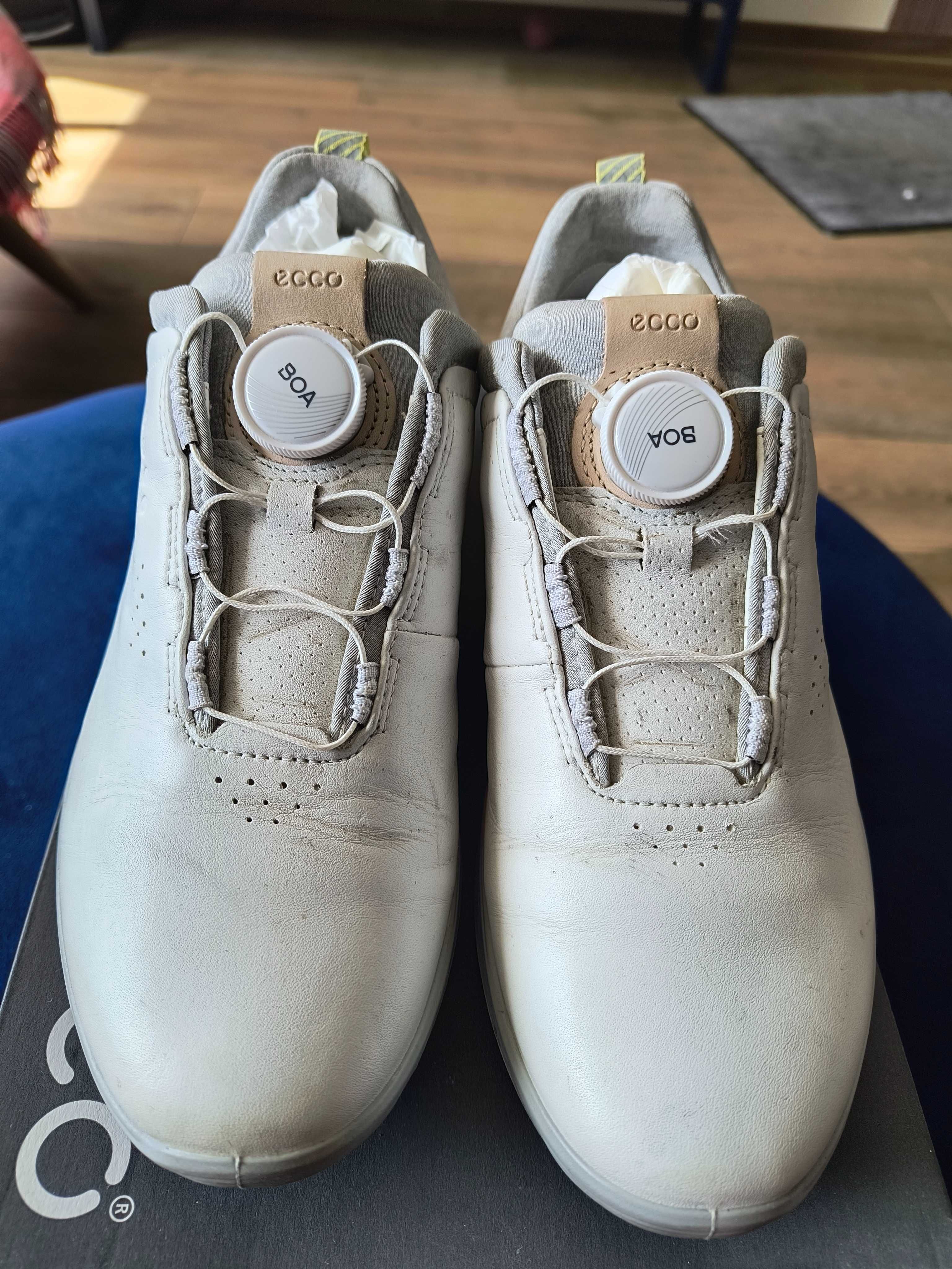 Buty Ecco Golf z systemem boa
