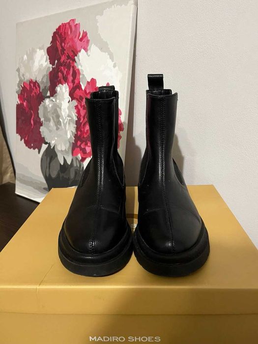 Черевики, челсі, напівчеревики