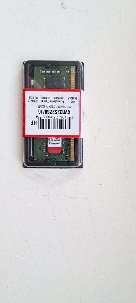 Оперативна пам'ять DDR4 Kingston 16Gb