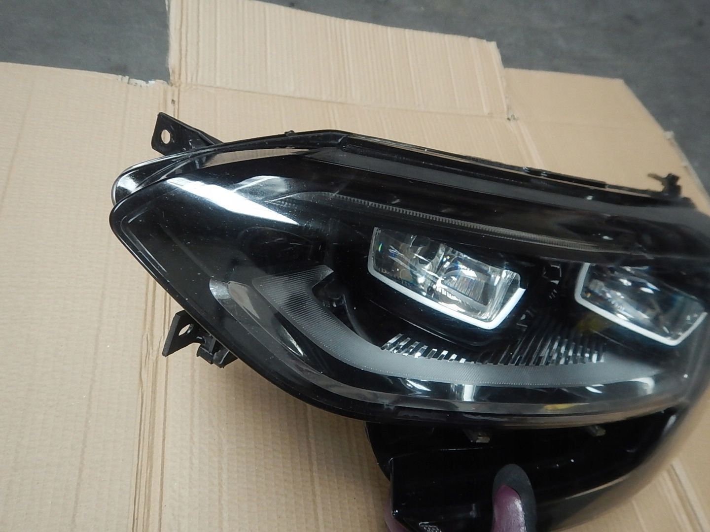 LAMPA PRZOD LEWA RENAULT MEGANE 4 IV FULL LED PURE VISION 16-20