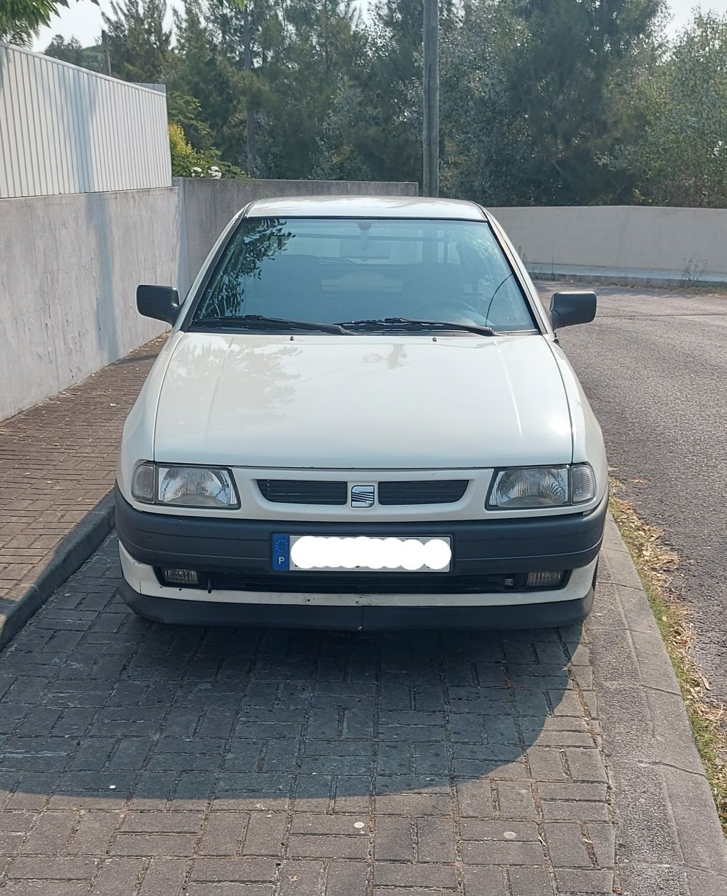 Seat Ibiza 1.9 D muito bom estado