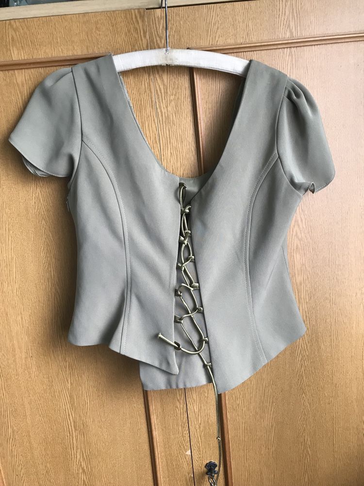 Gorsetowa koszulka khaki