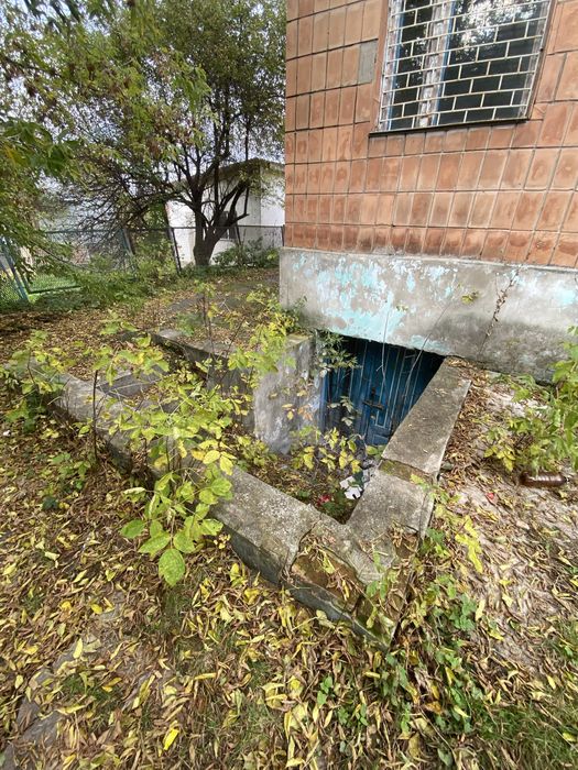 Продаж приміщення с В. Межиричі