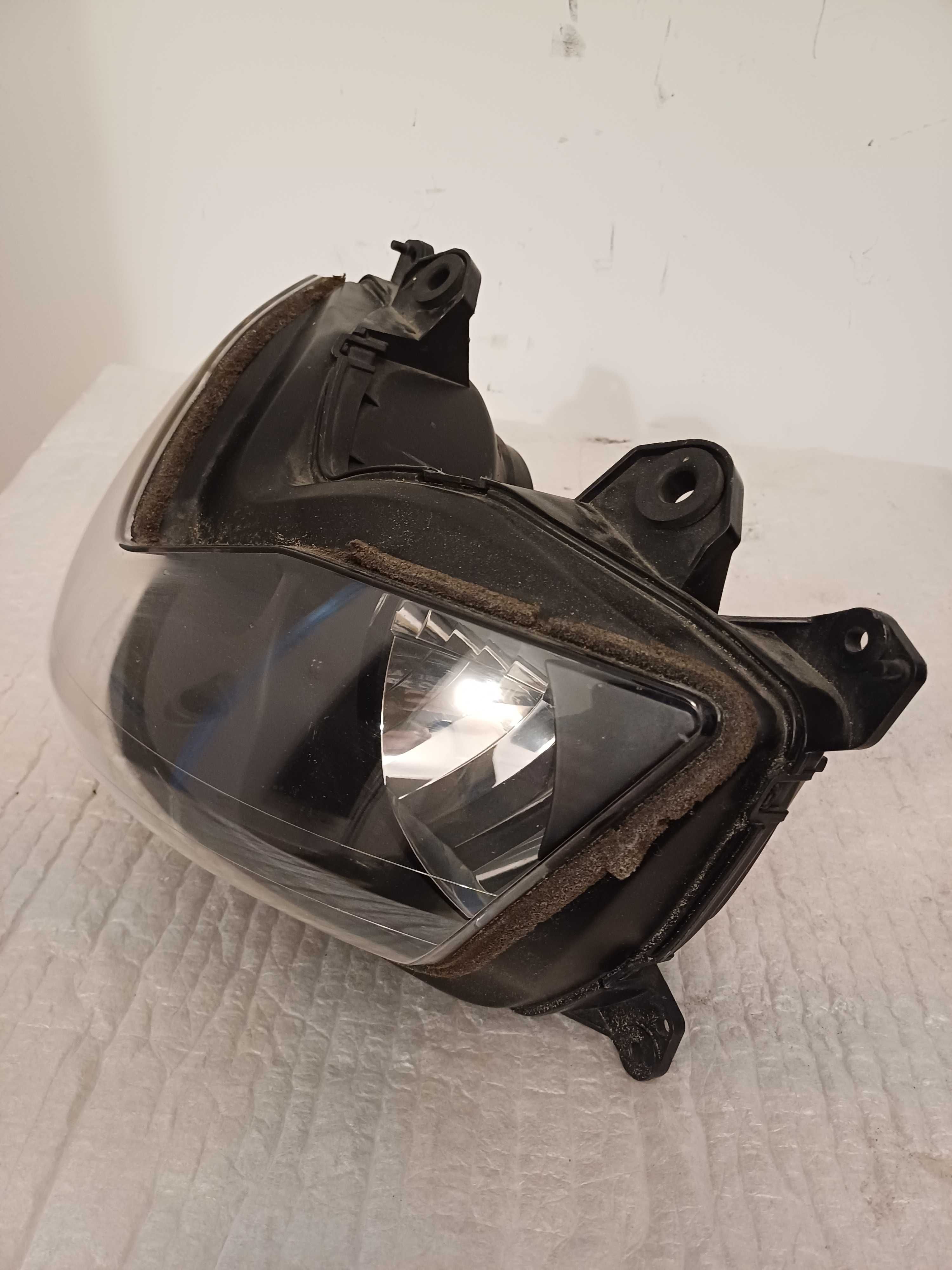 Reflektor Kawasaki ZRX 1200 Lampa