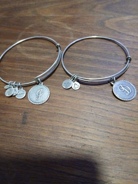 Pulseiras Alex and Anie