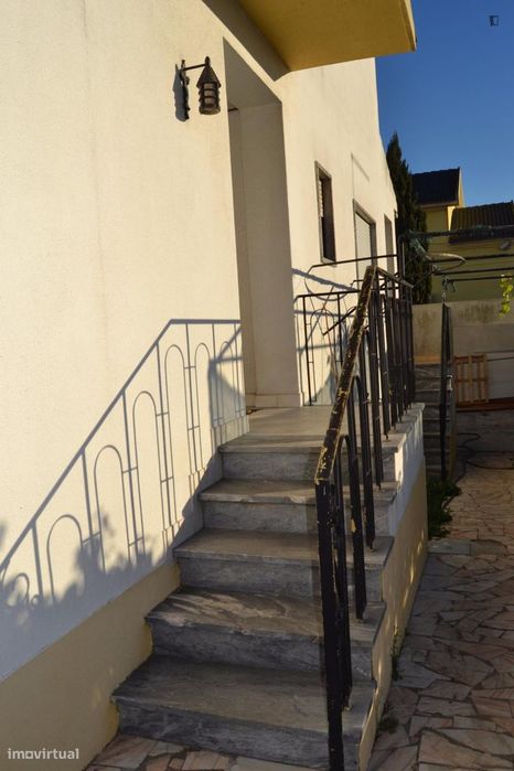 Quarto - localizado em Lisbon