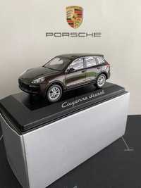 Porsche Cayenne E2 II diesel - 1/43 escala