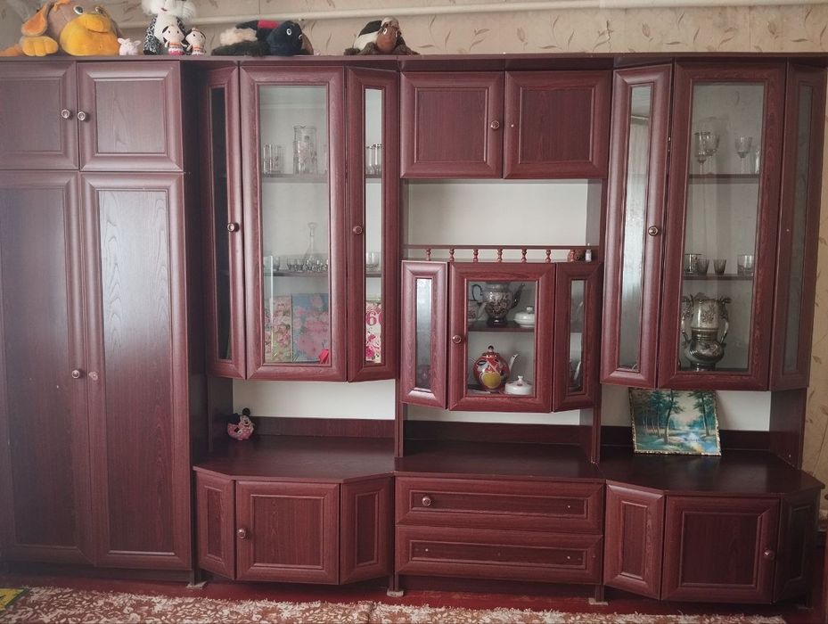 Стінка для вітальні