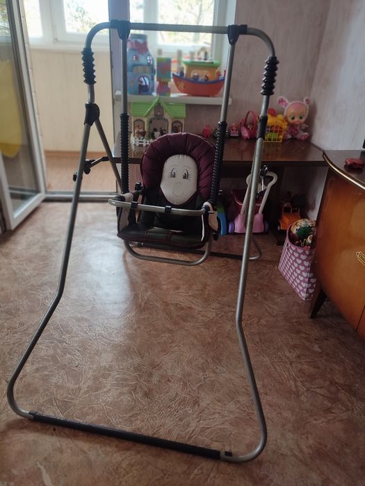 Дитяча напольна качеля гойдалка