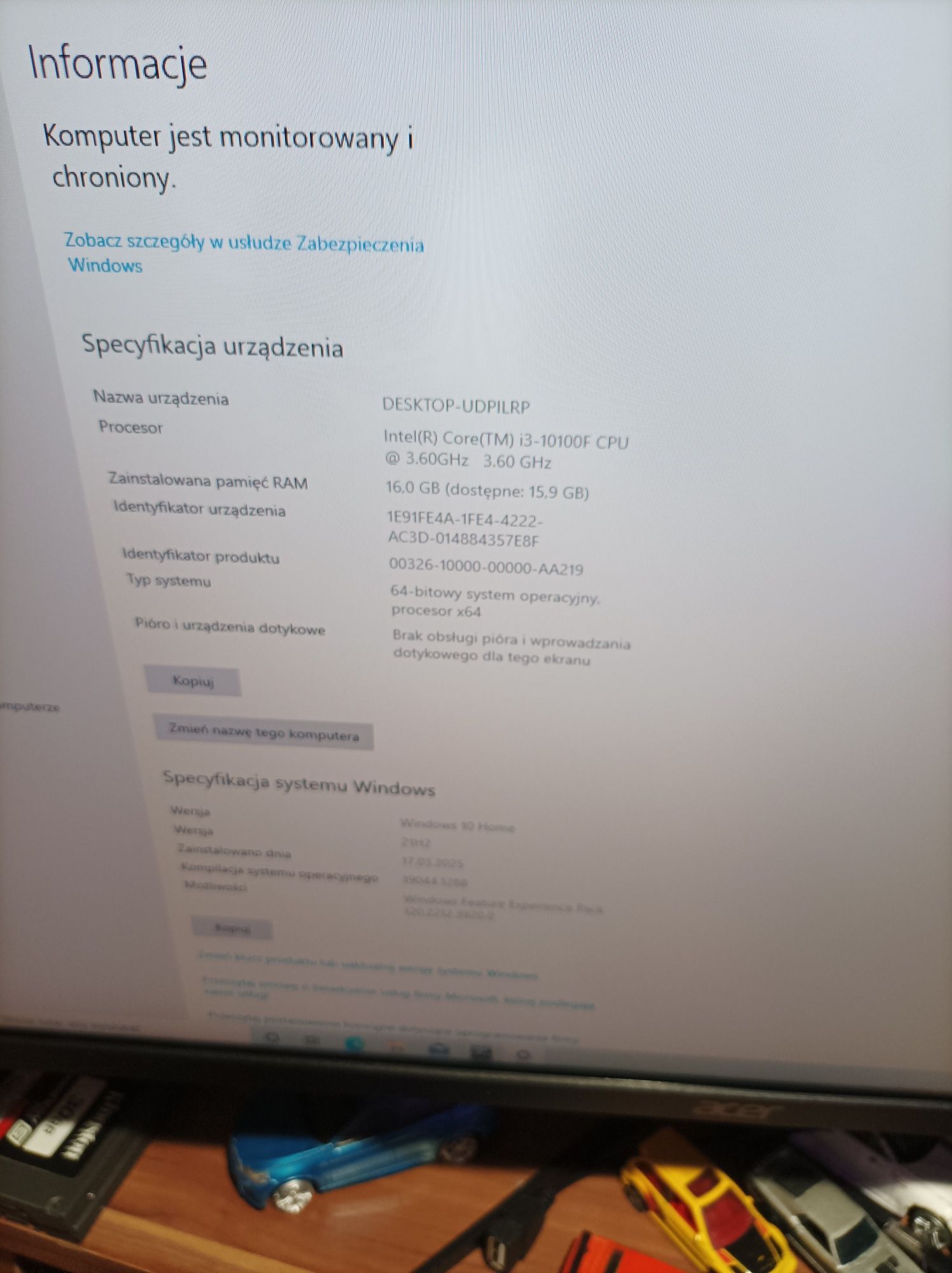 Komputer stacjonarny i3 10100. 16 GB DDR 4 m2 256GB RX 560 4 GB RGB