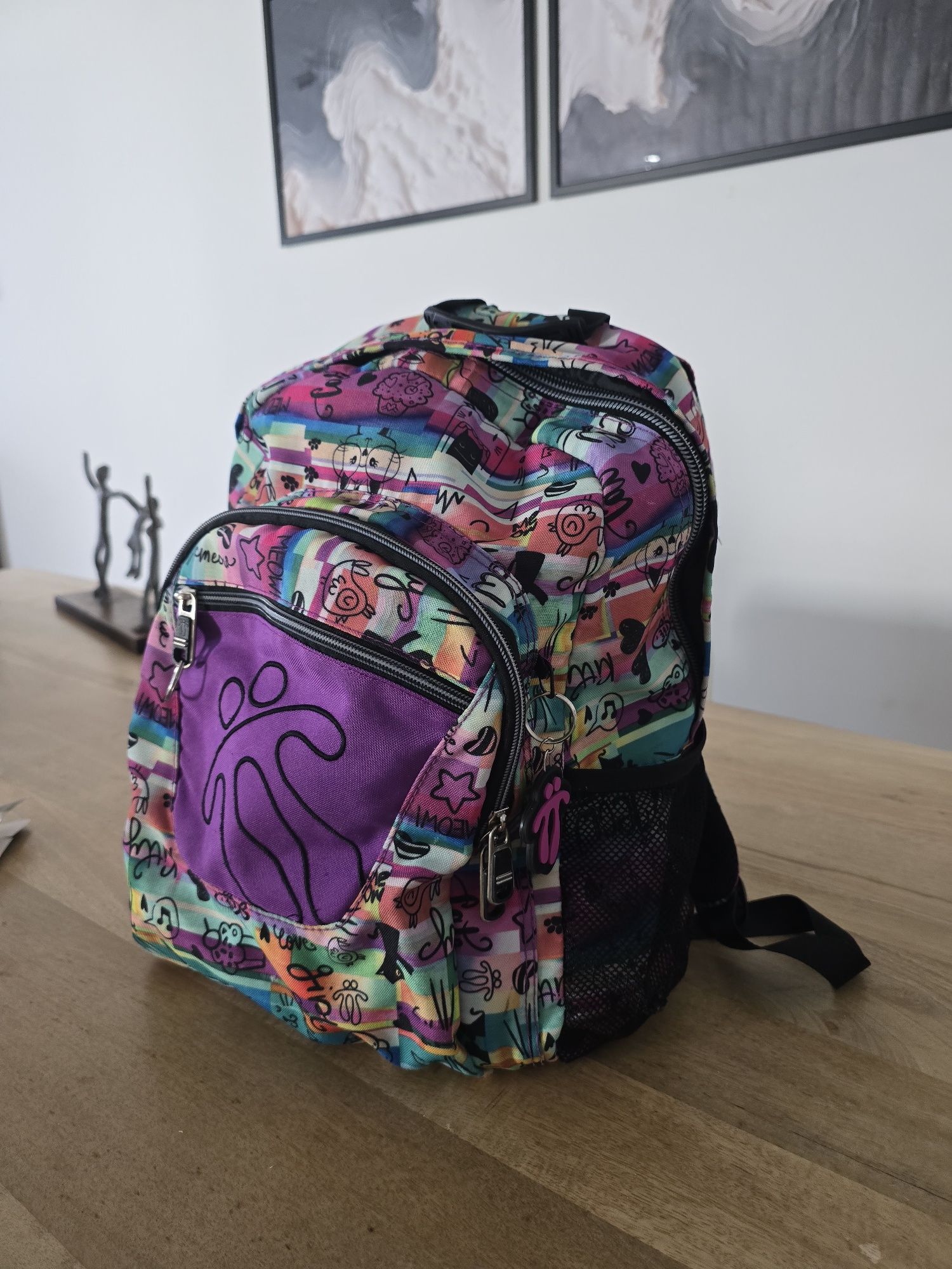 Mochila com estojo TOTTO