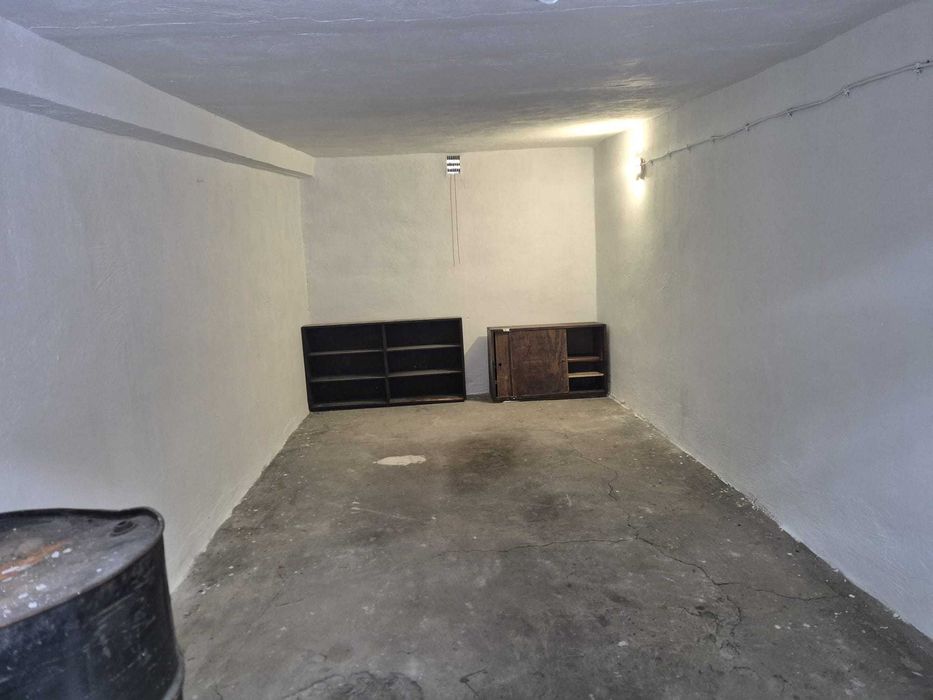 Garaż zamykany 16m2 ul. Siedleckiego