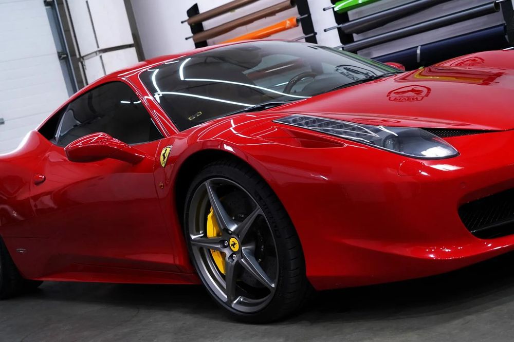 Ferrari 458 Italia Ferrari Italia 458. Faktura