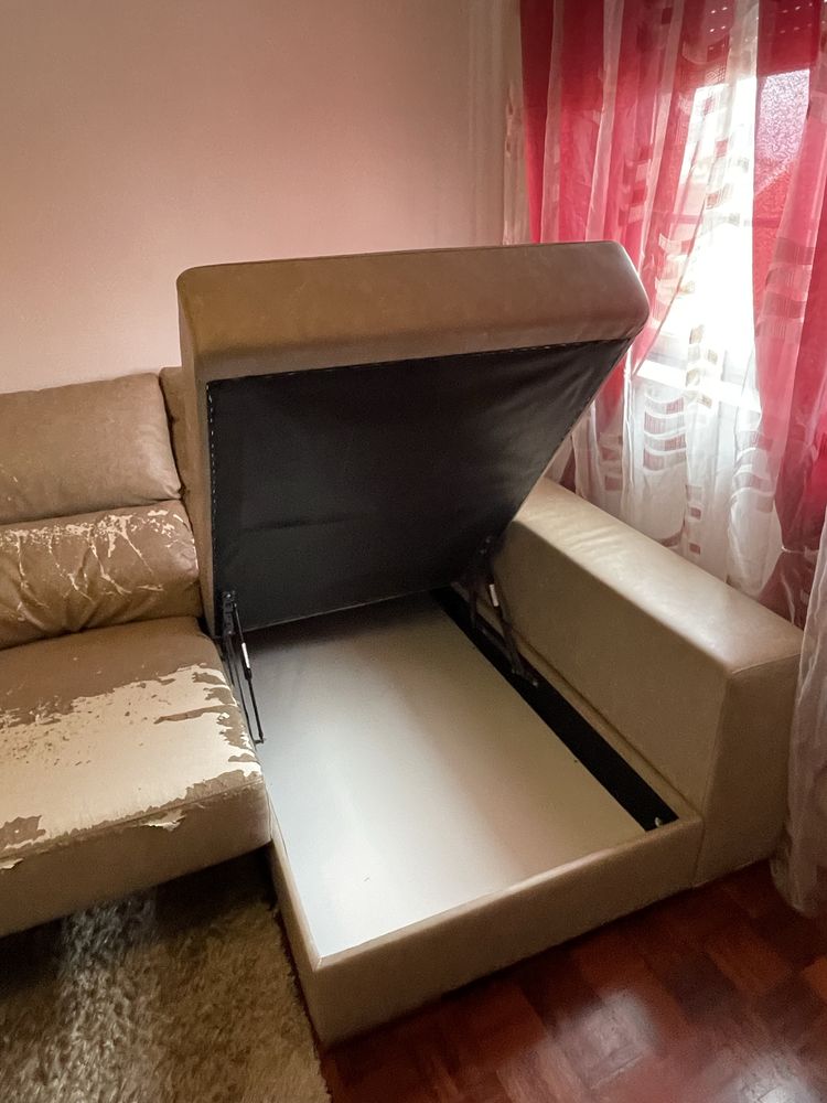 Sofá em forma de L