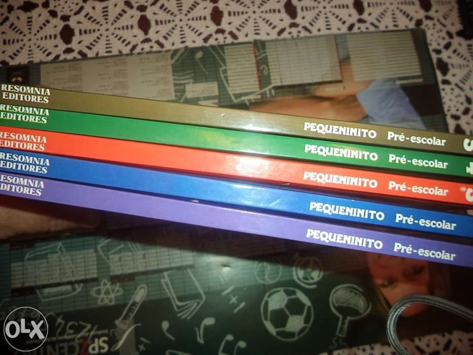 Coleção de 5 livros didáticos "Pequenito - Pré Escolar"