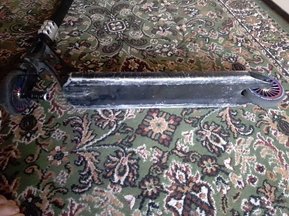 Продам трюковий самокат