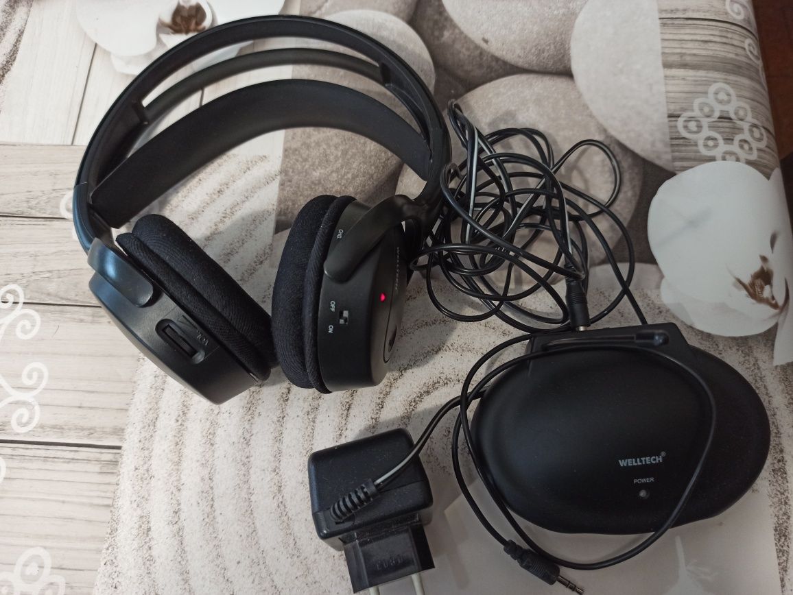 Headphone wireless