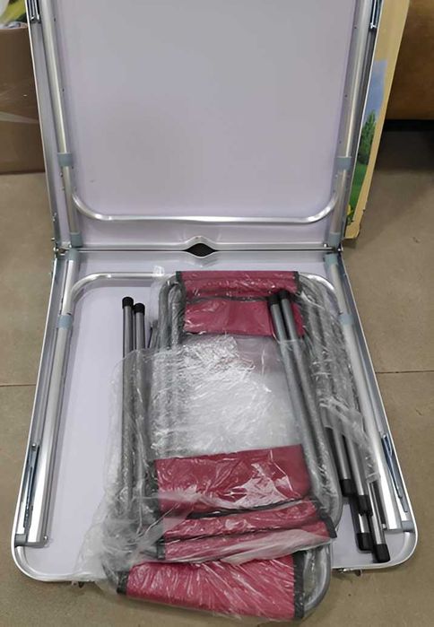 Стол для пикника складной с регулировкой по высоте и 4 стульями, Стіл