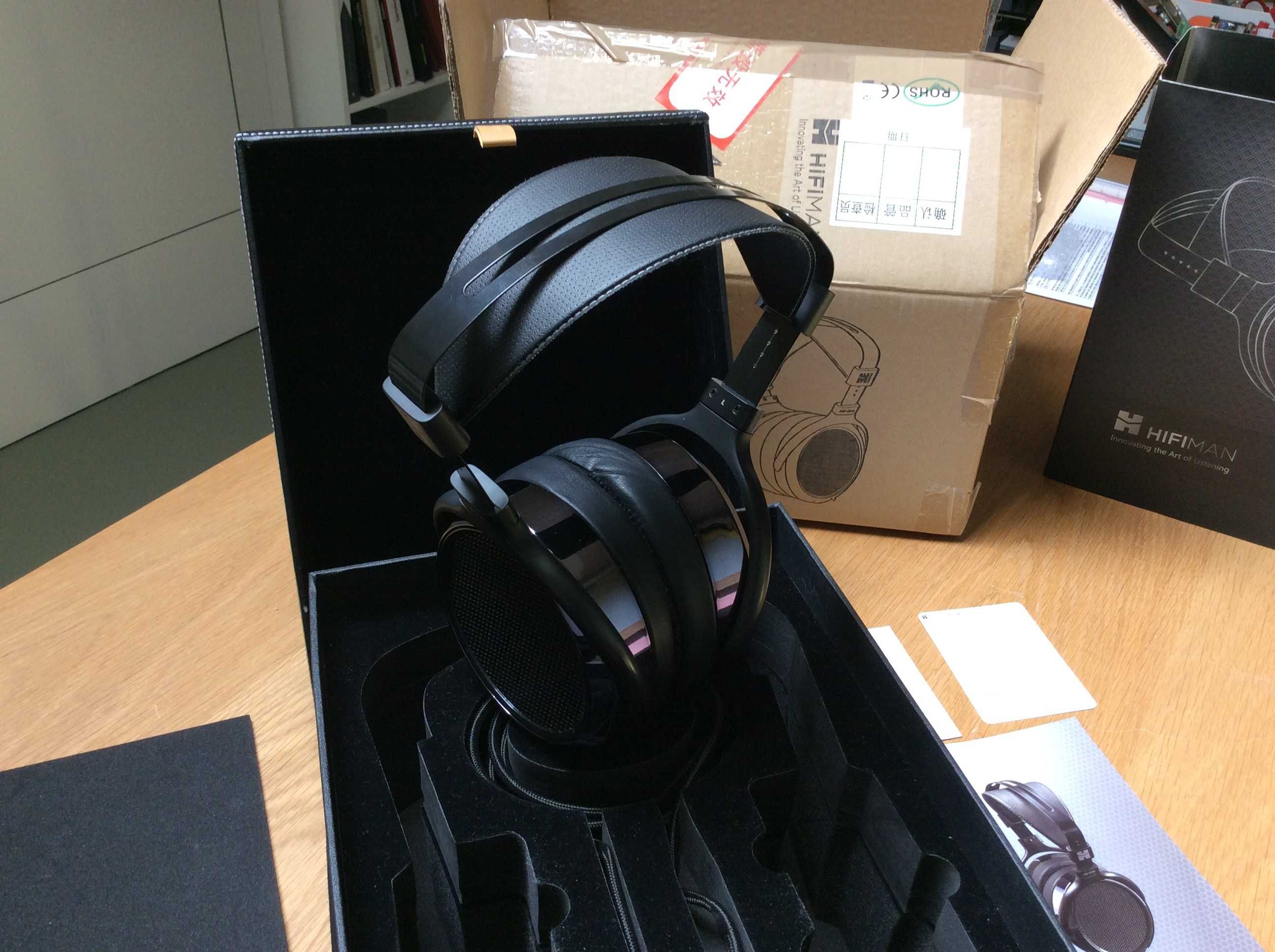 Hifiman HE-400i v2 + cabo Canare L-4E5C