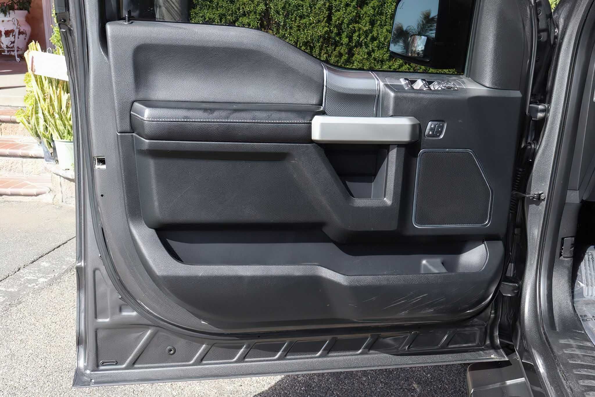 2015 Ford F-150 Lariat SuperCrew